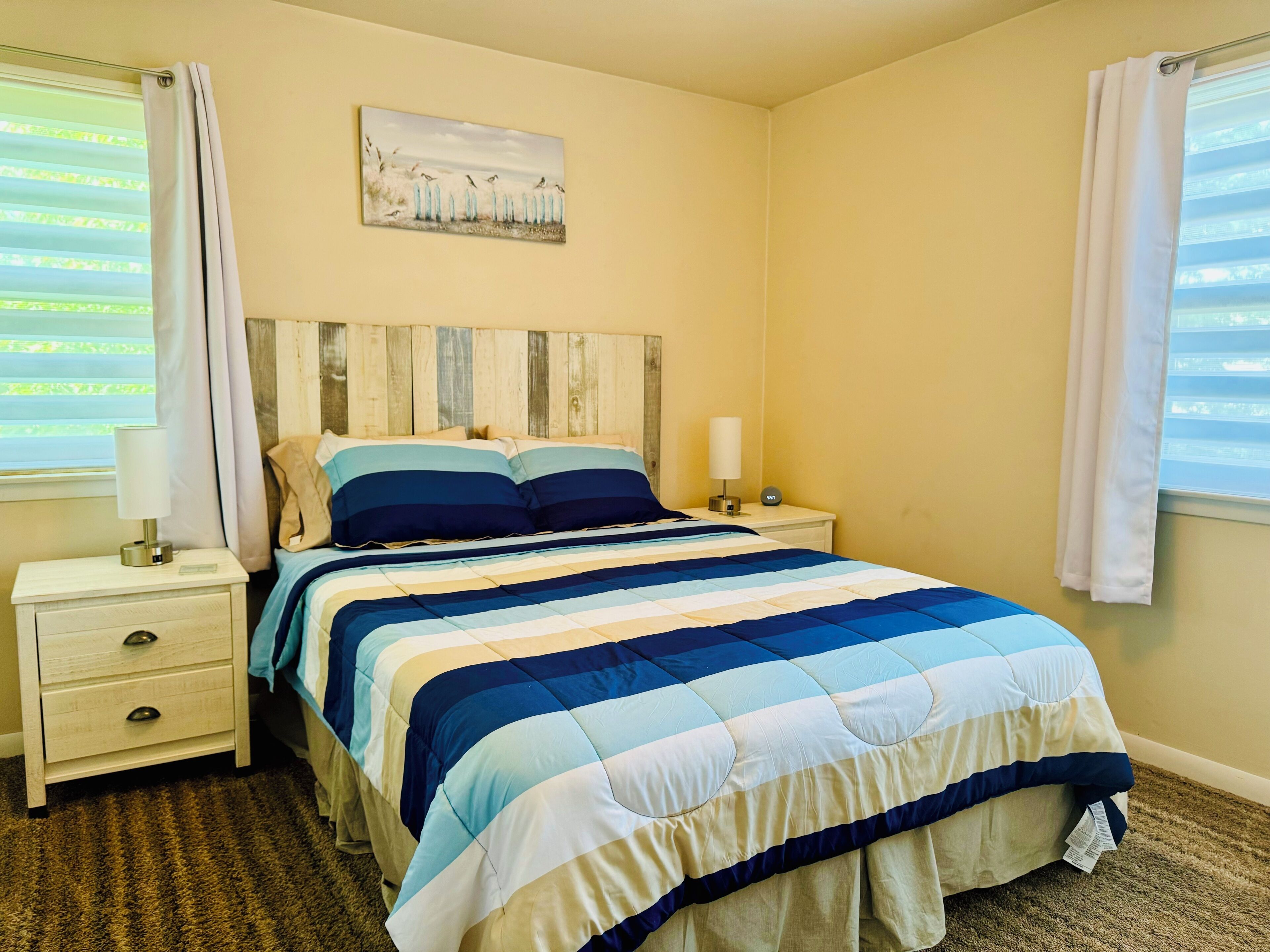 2 bedrooms, desk, iron/ironing board, WiFi