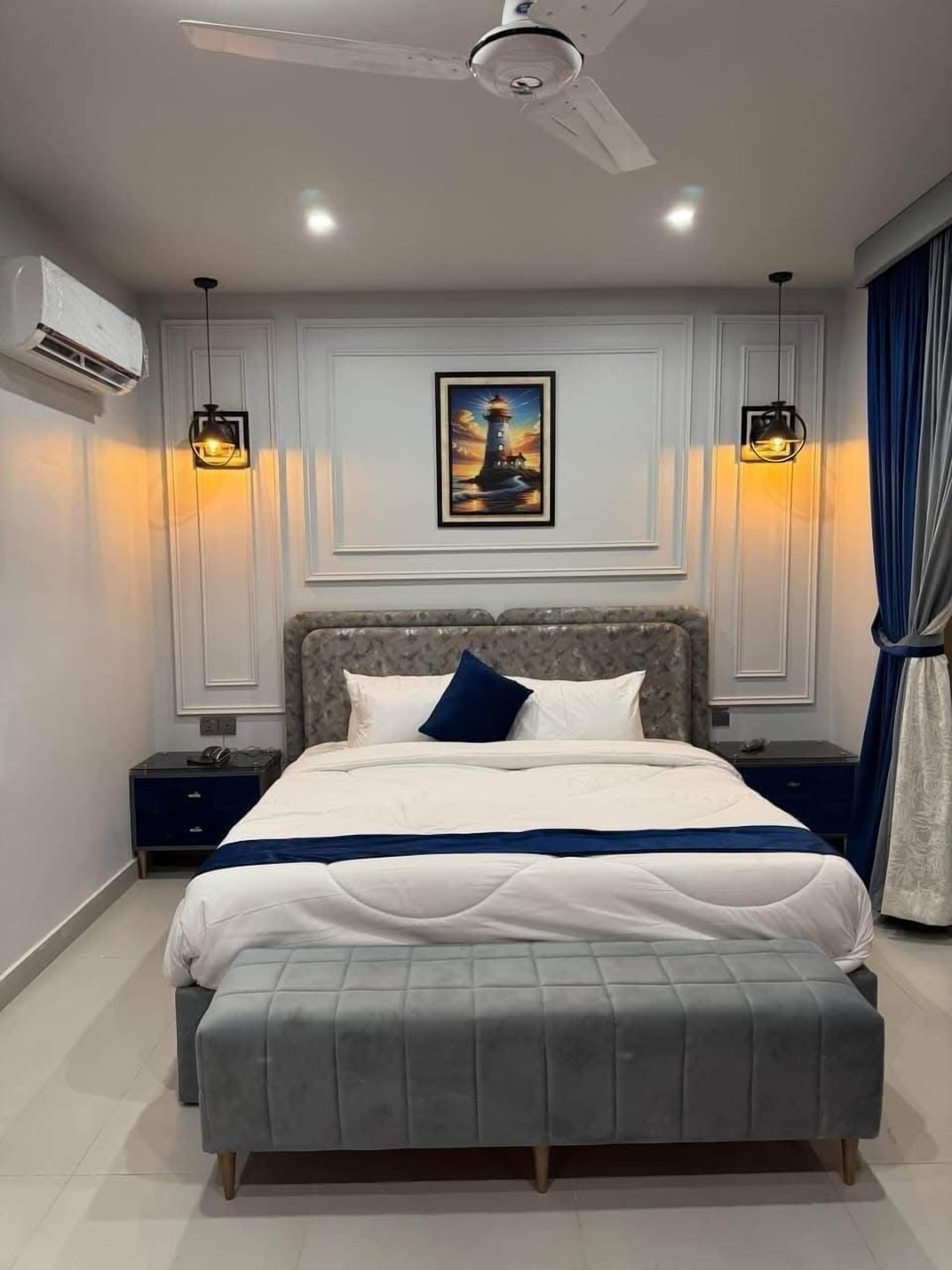 Kamar Double atau Twin Standar | Setrika/meja setrika dan Wi-Fi gratis