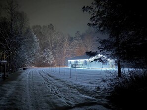 Exterior - Welcome to The Creek Side House – A Tranquil Retreat in the Catskills (Grahamsville)