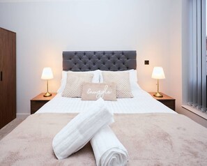 2 bedrooms, iron/ironing board, travel cot, WiFi