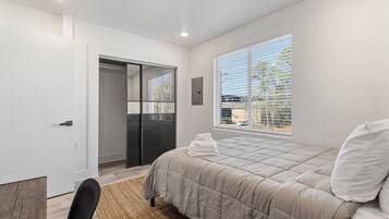 Desk, iron/ironing board, free WiFi, bed sheets