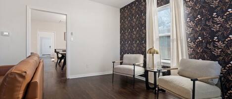 Smart TV, table tennis