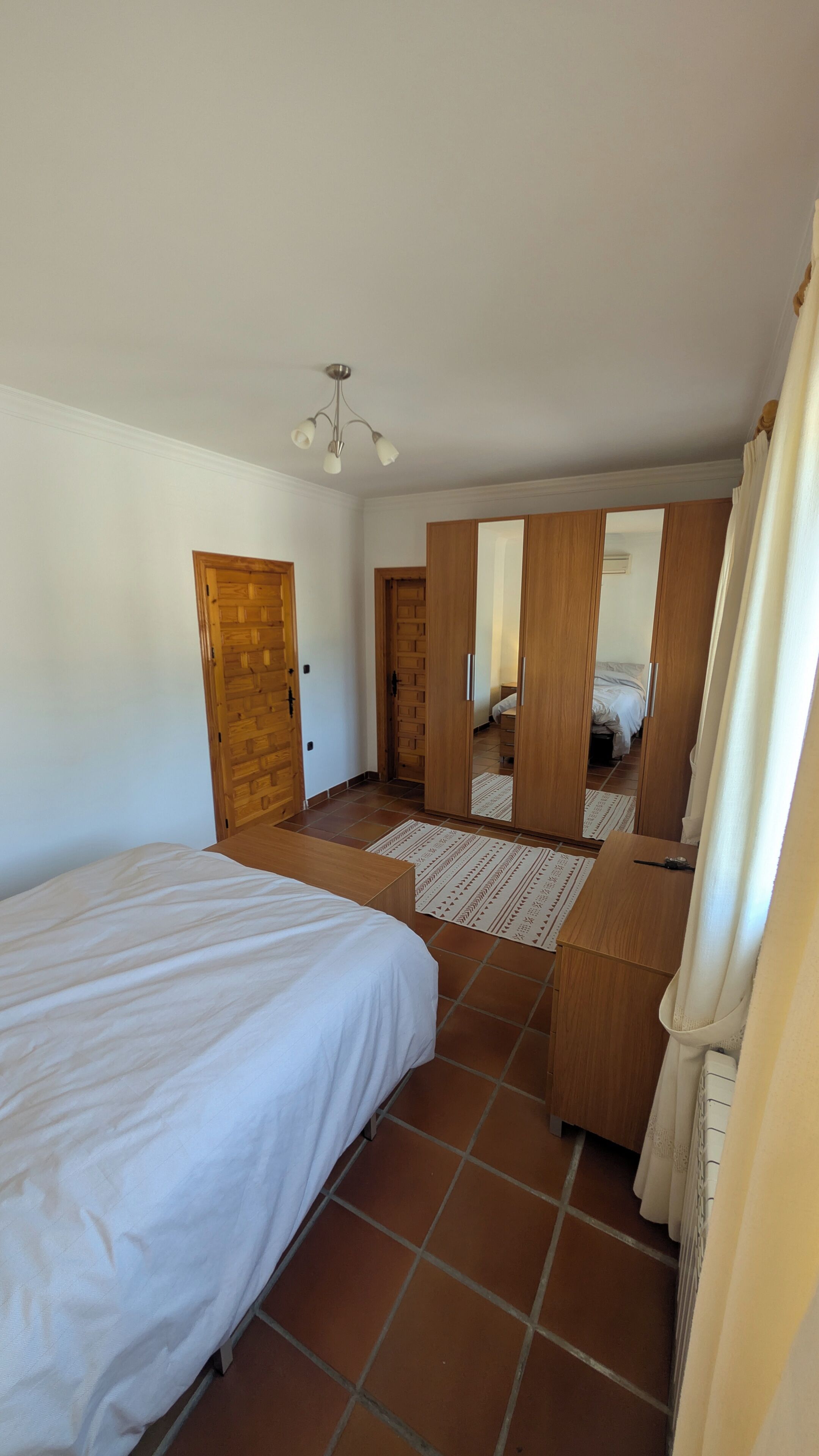 4 dormitorios, wifi gratis, ropa de cama