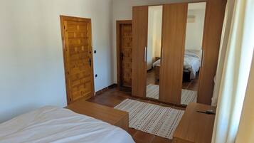 4 dormitorios, wifi gratis, ropa de cama