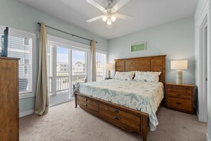 4 soverom, wi-fi (inkludert) og sengetøy