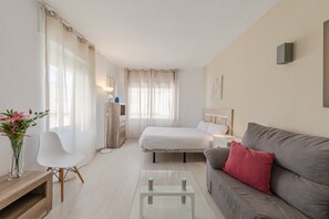 1 Schlafzimmer, Bügeleisen/Bügelbrett, kostenloses WLAN, Bettwäsche