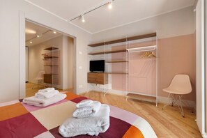 Free WiFi, bed sheets, wheelchair access