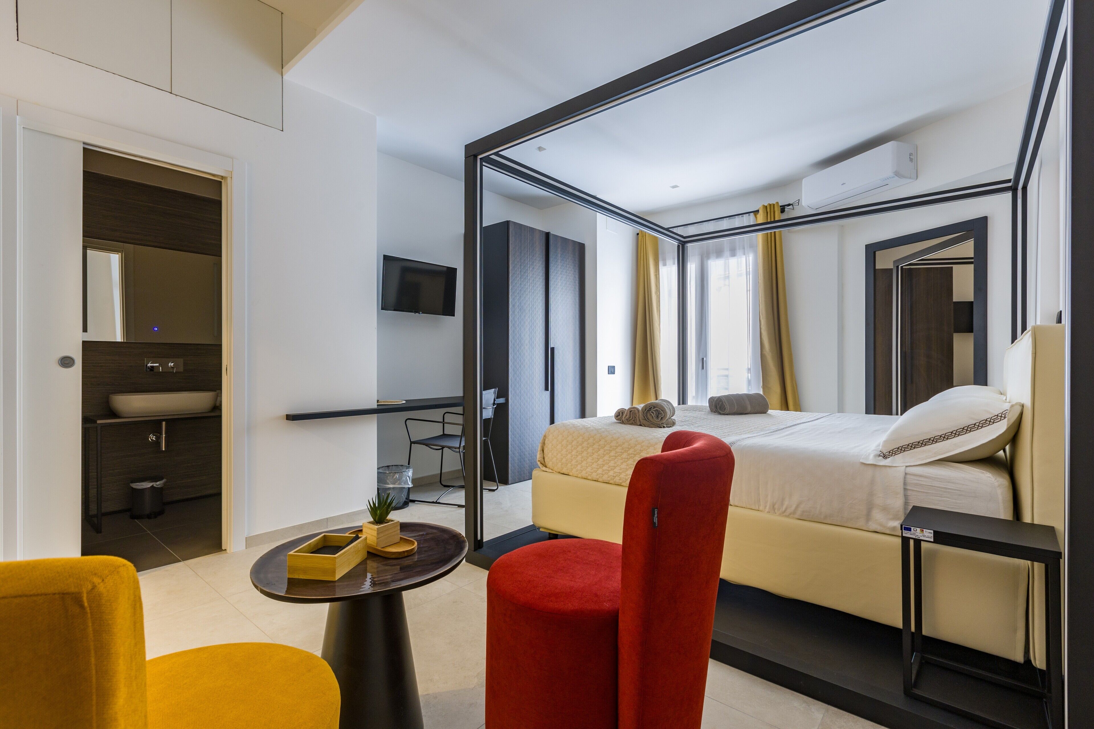 1 slaapkamer, een strijkplank/strijkijzer, gratis wifi, beddengoed