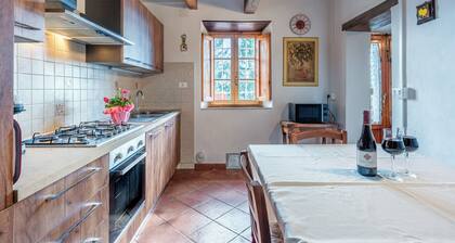 Holiday Home 'Serena a Capannori' with Private Terrace, Private Garden and Wi-Fi