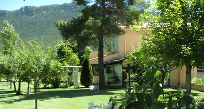 Villa 'La Myreclose' avec vue sur les montagnes, terrasse privée et Wi-Fi