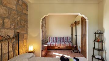 4 soveværelser, strygejern/strygebræt, sengetøj