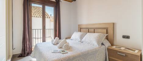 3 makuuhuonetta, Wi-Fi, vuodevaatteet