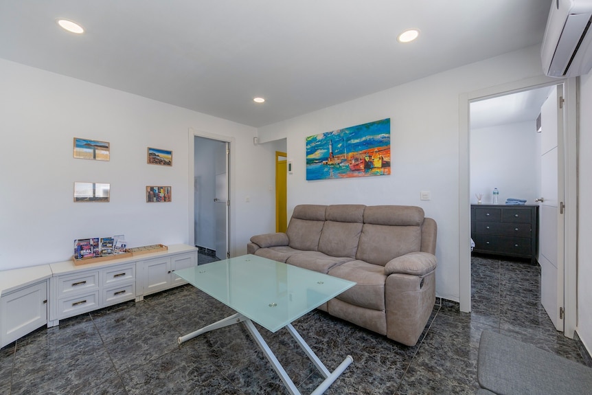 Apartamento 'Zapillo' Con Wi-fi Y Aire Acondicionado - Almería