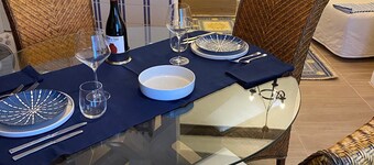 'Casinha Amarela' with Wi-Fi