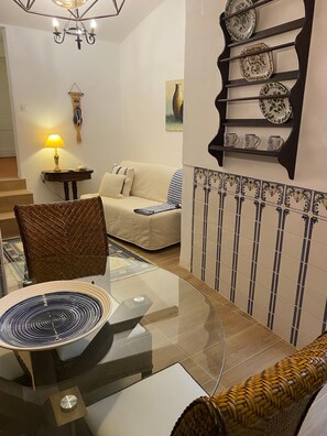 Televisión, chimenea