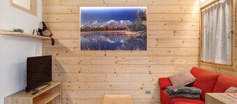 Apartment 'Appartamento Stella Alpina' with Balcony and Wi-Fi