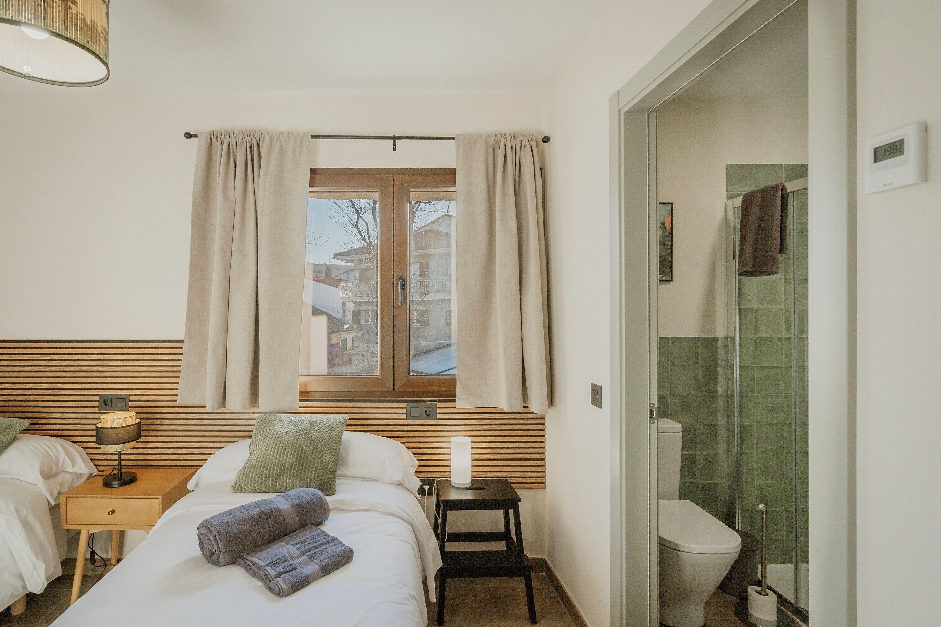 10 dormitorios, wifi gratis, ropa de cama y accesible en silla de ruedas