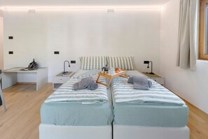 Wi-fi (inkludert) og sengetøy