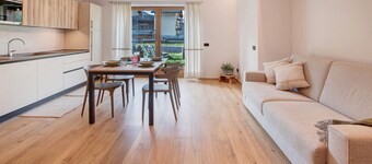 Apartment 'Larice' with Mountain View, Private Garden and Wi-Fi