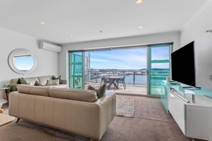 Smart-tv en een stereo