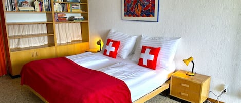 2 chambres, bureau, lit parapluie, Wi-Fi