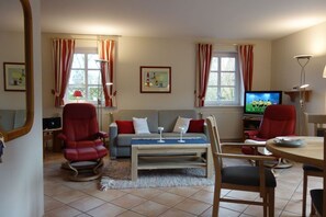 Télévision, chaîne hi-fi