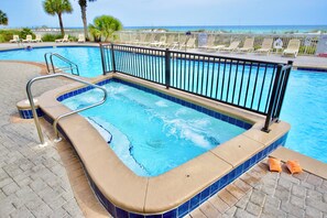 Außenpool, beheizter Pool