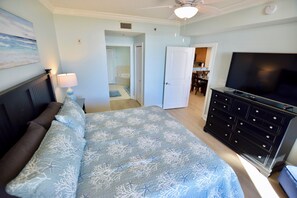 4 bedrooms, iron/ironing board, travel crib, free WiFi