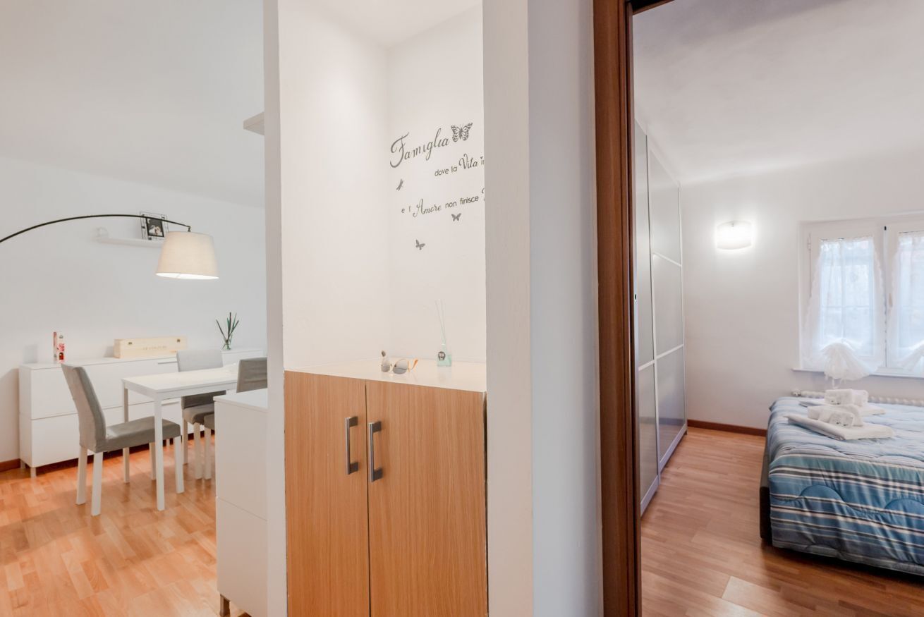 1 chambre, fer et planche à repasser, Wi-Fi, literie fournie