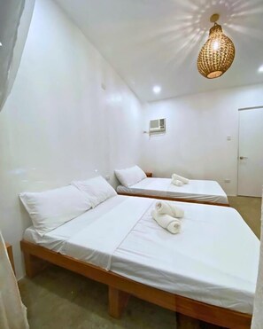 Rollaway beds, bed sheets