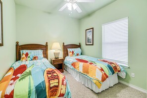 3 chambres, accès au Wi-Fi (inclus), literie fournie