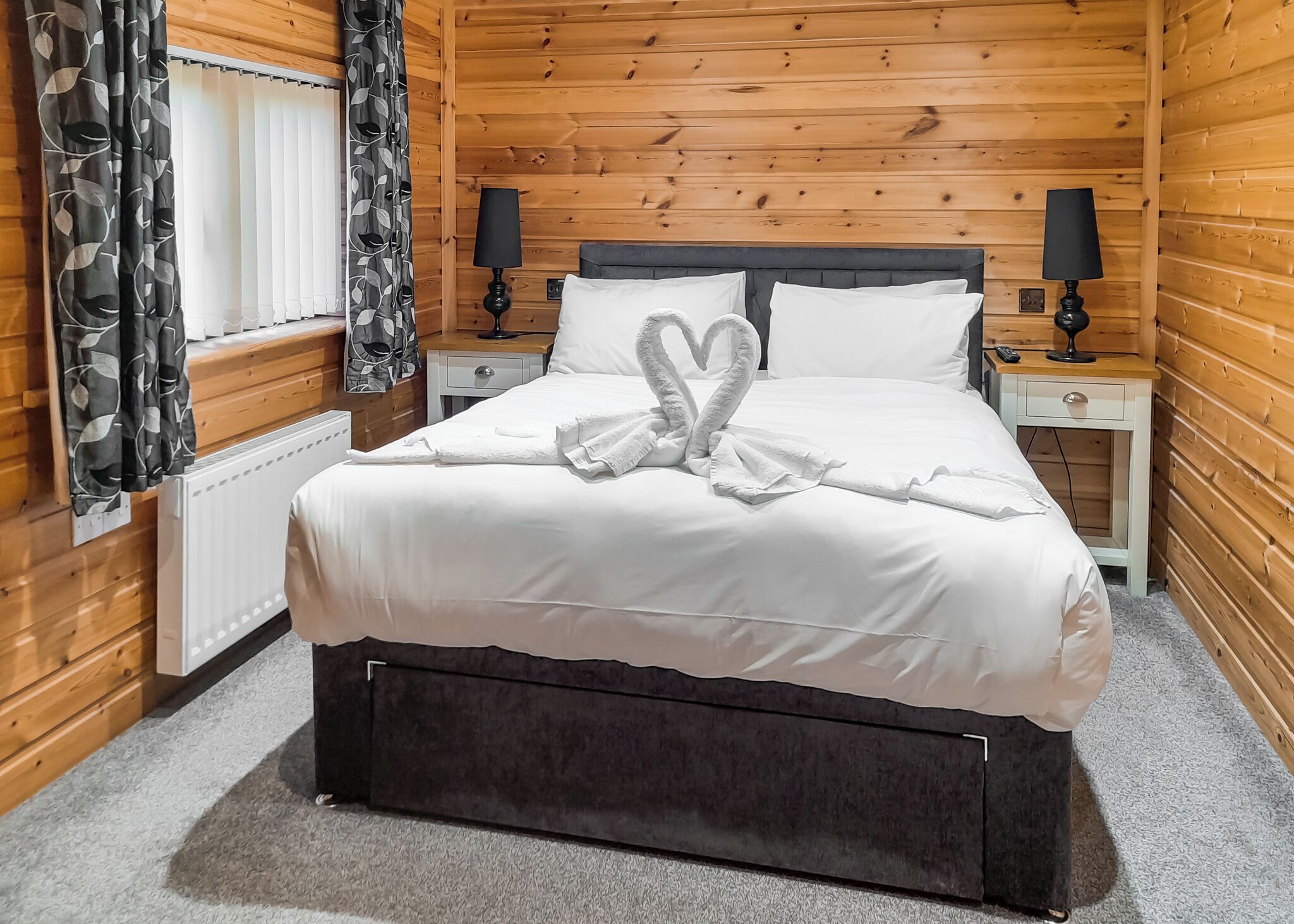 2 bedrooms