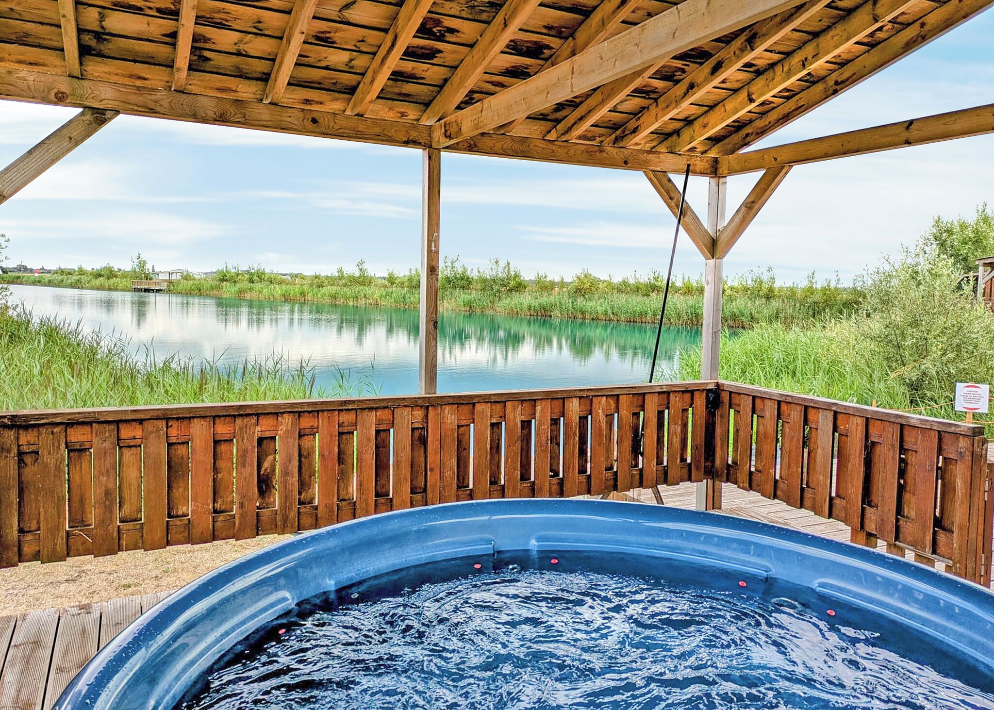 Bain à remous extérieur