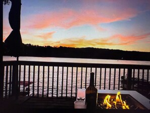 Property grounds - LAKEFRONT Cozy Cabin With Dock & Amazing view in The Poconos (Lake Ariel)