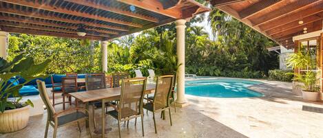 Restauration extérieure