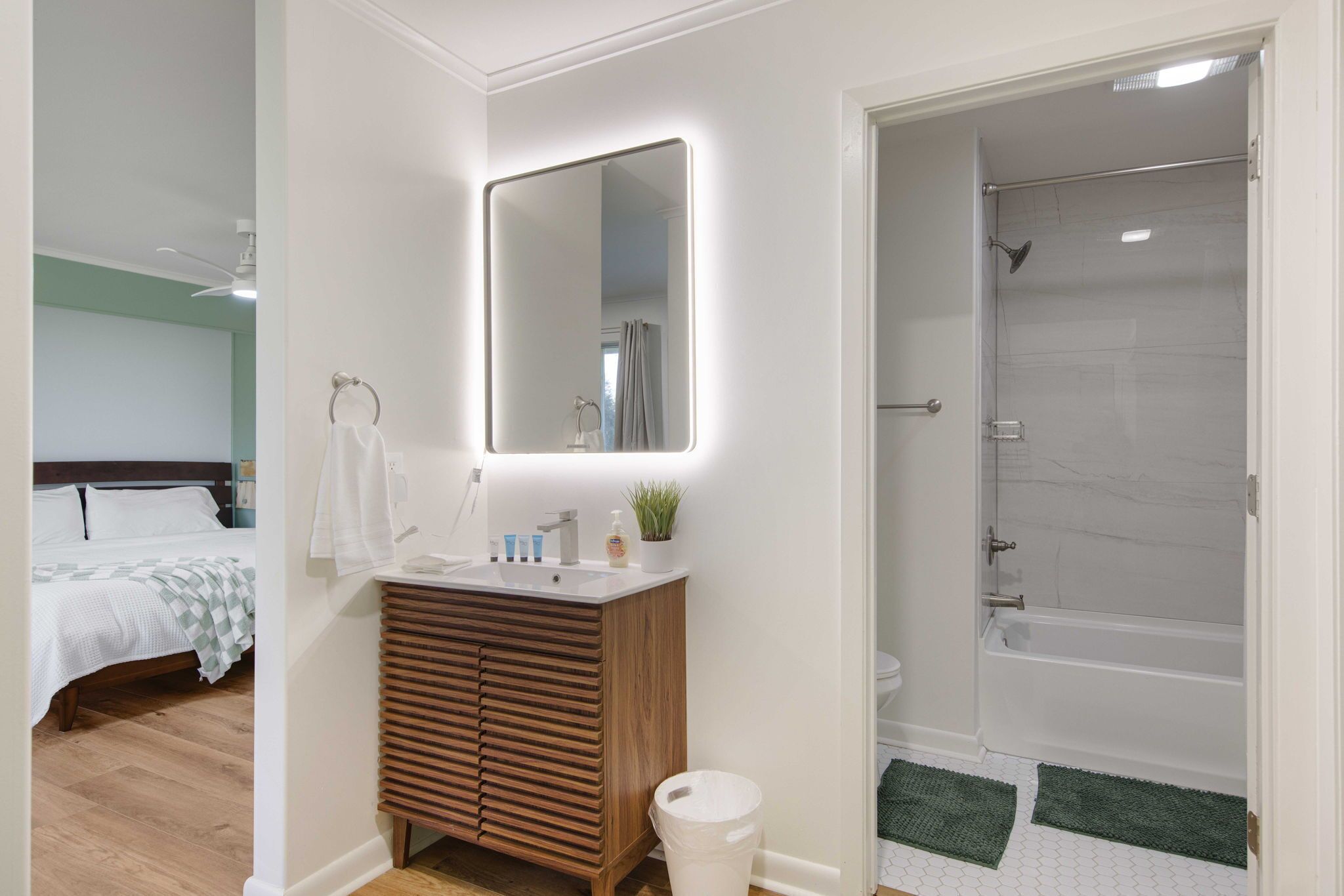 Shower, towels, toilet paper