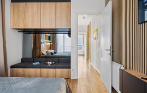 2 chambres, fer et planche à repasser, Wi-Fi gratuit, draps fournis