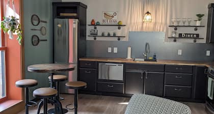 Downtown loft w/ game theme