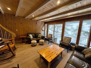 TV connectée, cheminée