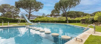 Semi-detached house Calella de Palafrugell - with sea views and communal pool