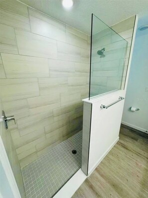 Hair dryer, towels, soap, shampoo