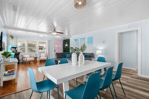 Interior - Surf Shack|Steps to Beach|Pool|2nd Row|Sleep 17 (North Myrtle Beach)