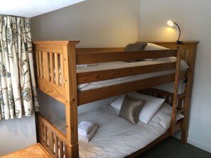 2 bedrooms, WiFi
