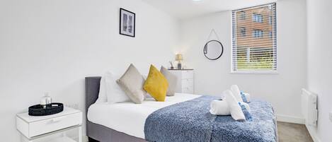 2 bedrooms, WiFi, bed sheets