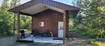 Cabin in the woods with all the comforts of home
