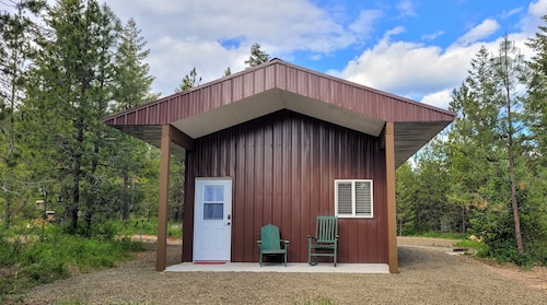 Cabin in the woods with all the comforts of home
