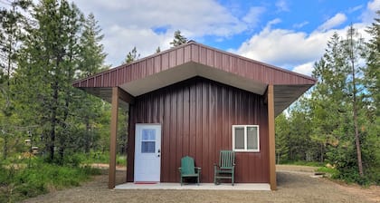 Cabin in the woods with all the comforts of home
