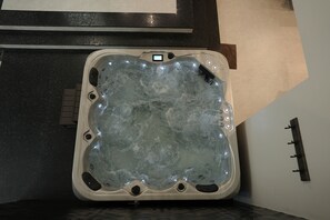 Bañera de hidromasaje interior