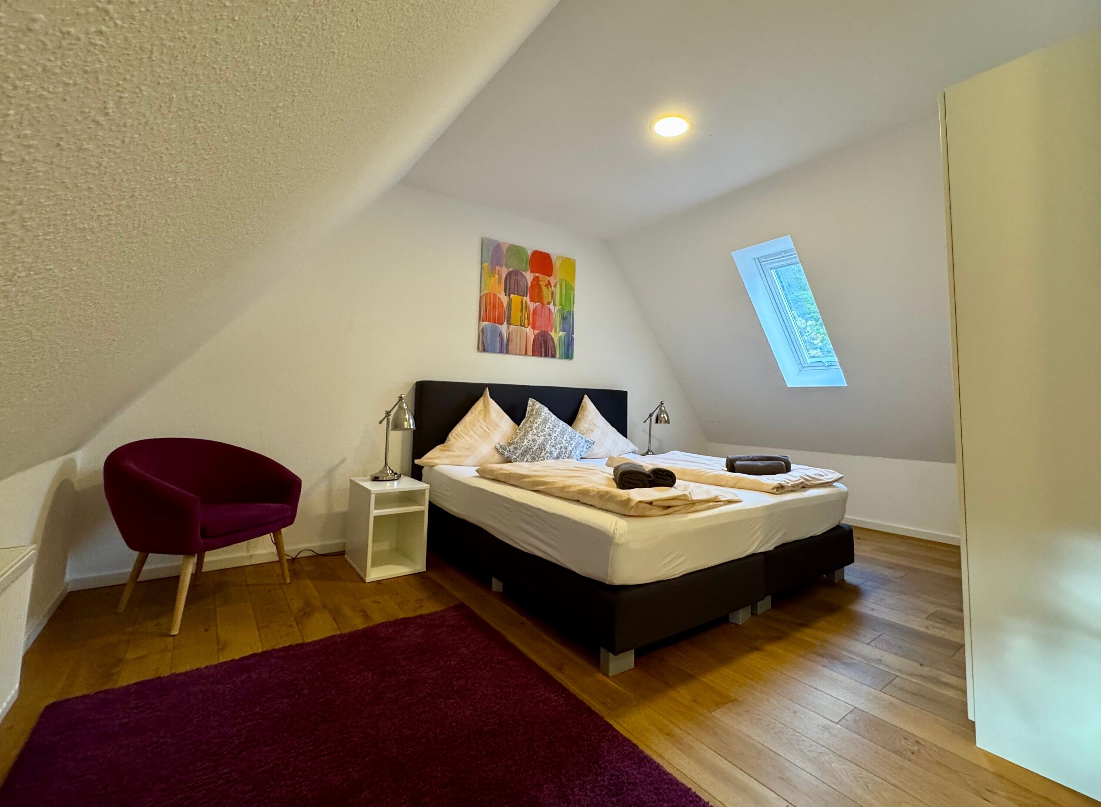 3 quartos, ferros/tábuas de passar roupa, Wi-Fi de cortesia