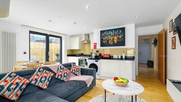 Smart TV, offices